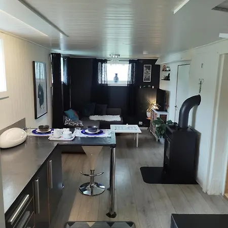 In Breivika, Apartmán